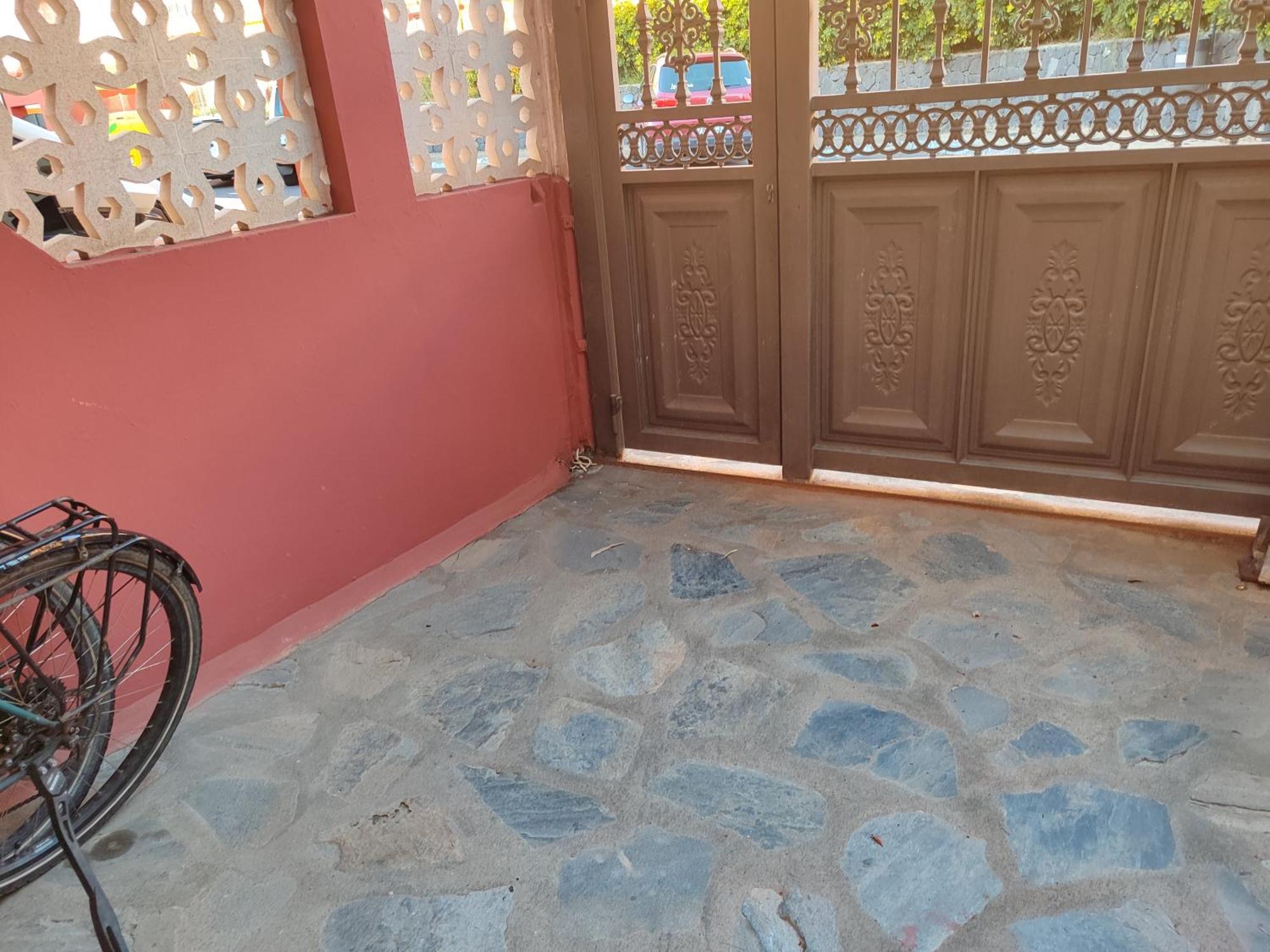 Lourdes 1 Casa Compartida Solo Con La Anfitriona Apartment Brena Baja Ngoại thất bức ảnh